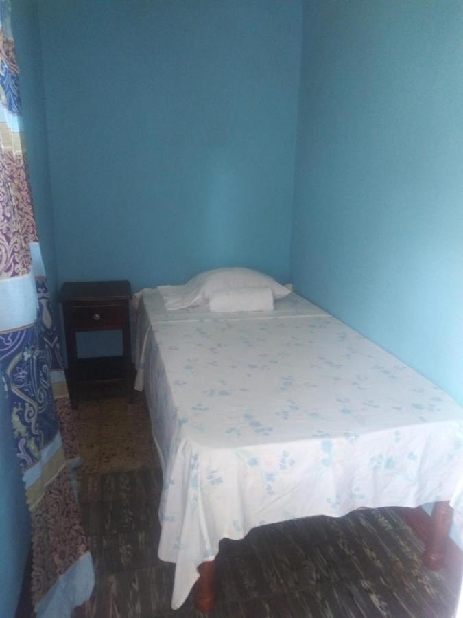 15 Min From The Airport In Kingston Jamaica Lejlighed Eksteriør billede